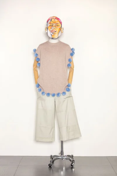 Look 9